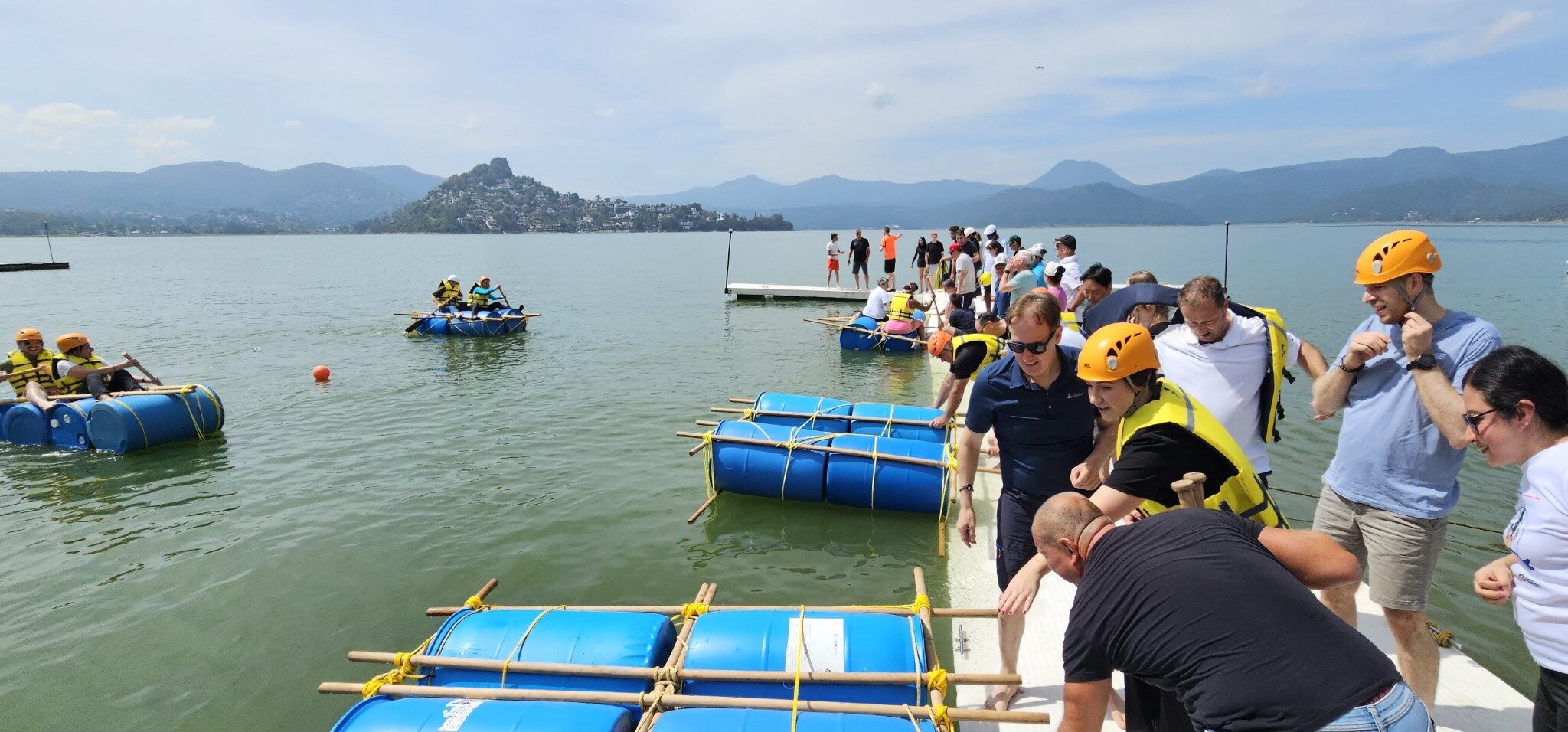 Wild Rafts: participantes durante la experiencia 1